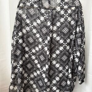 Chic Monochrome Women's Blouse